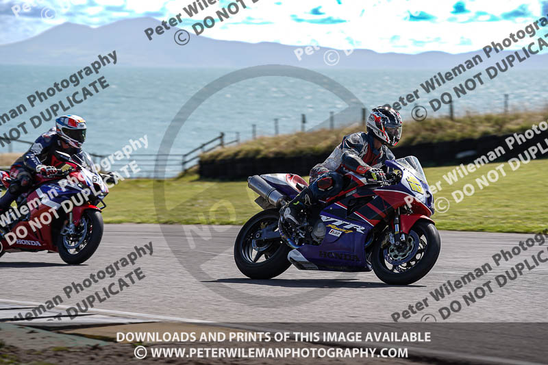 anglesey no limits trackday;anglesey photographs;anglesey trackday photographs;enduro digital images;event digital images;eventdigitalimages;no limits trackdays;peter wileman photography;racing digital images;trac mon;trackday digital images;trackday photos;ty croes